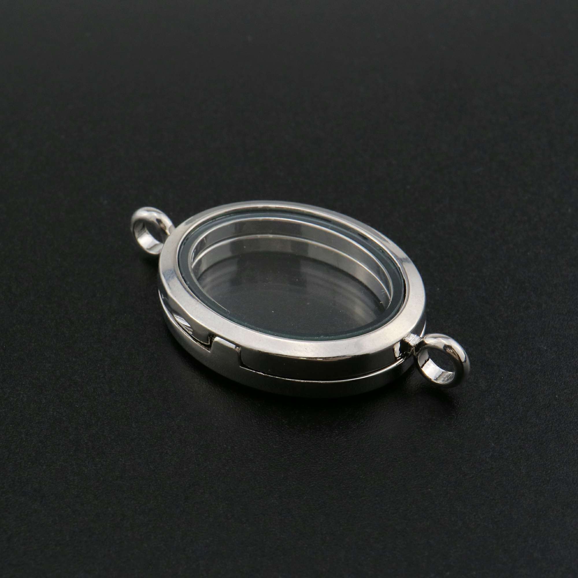 1Pcs 26x39x8MM Silver Oval Glass Locket with Two Loops Pendant Charm DIY Supplies 1122011 - Click Image to Close