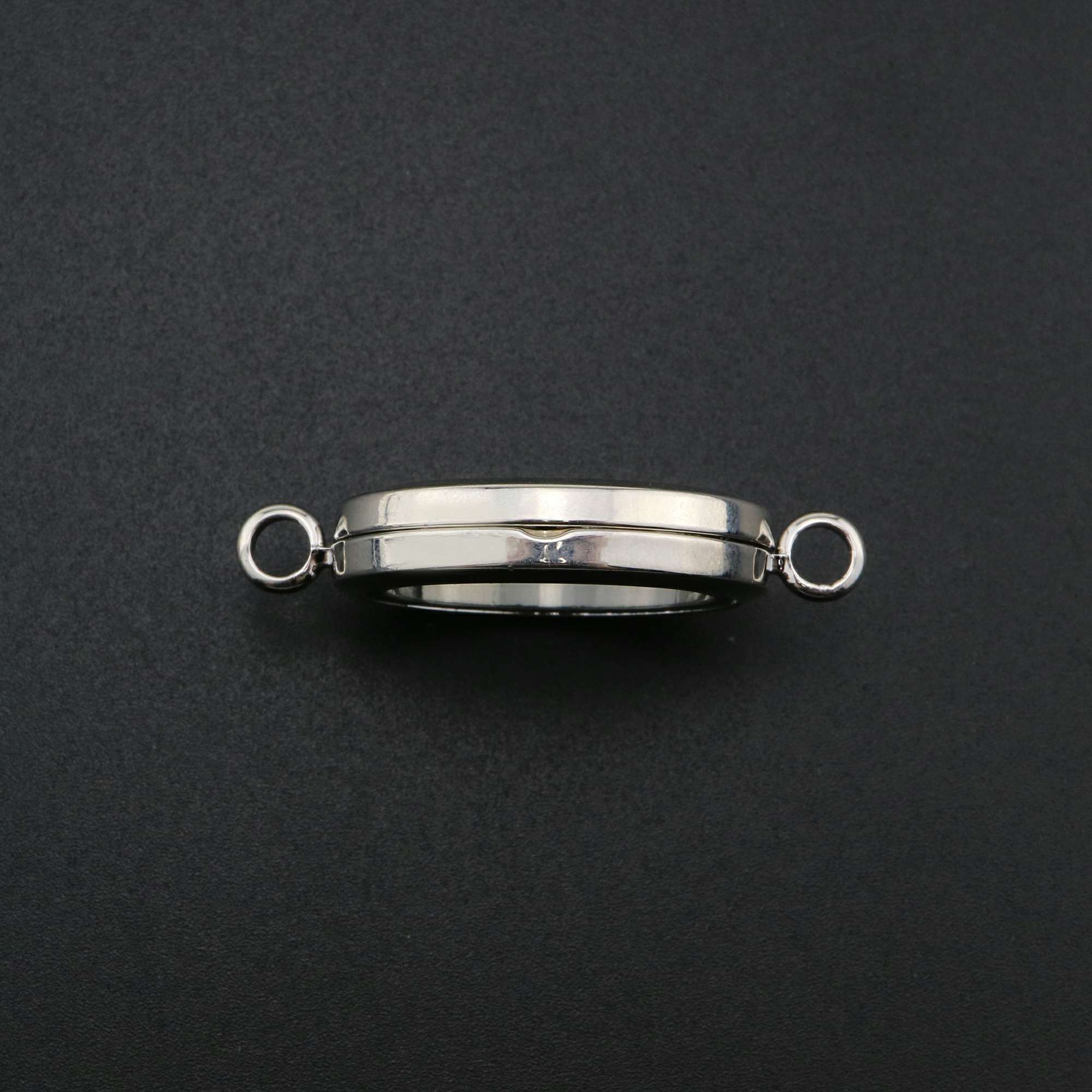 1Pcs 26x39x8MM Silver Oval Glass Locket with Two Loops Pendant Charm DIY Supplies 1122011 - Click Image to Close