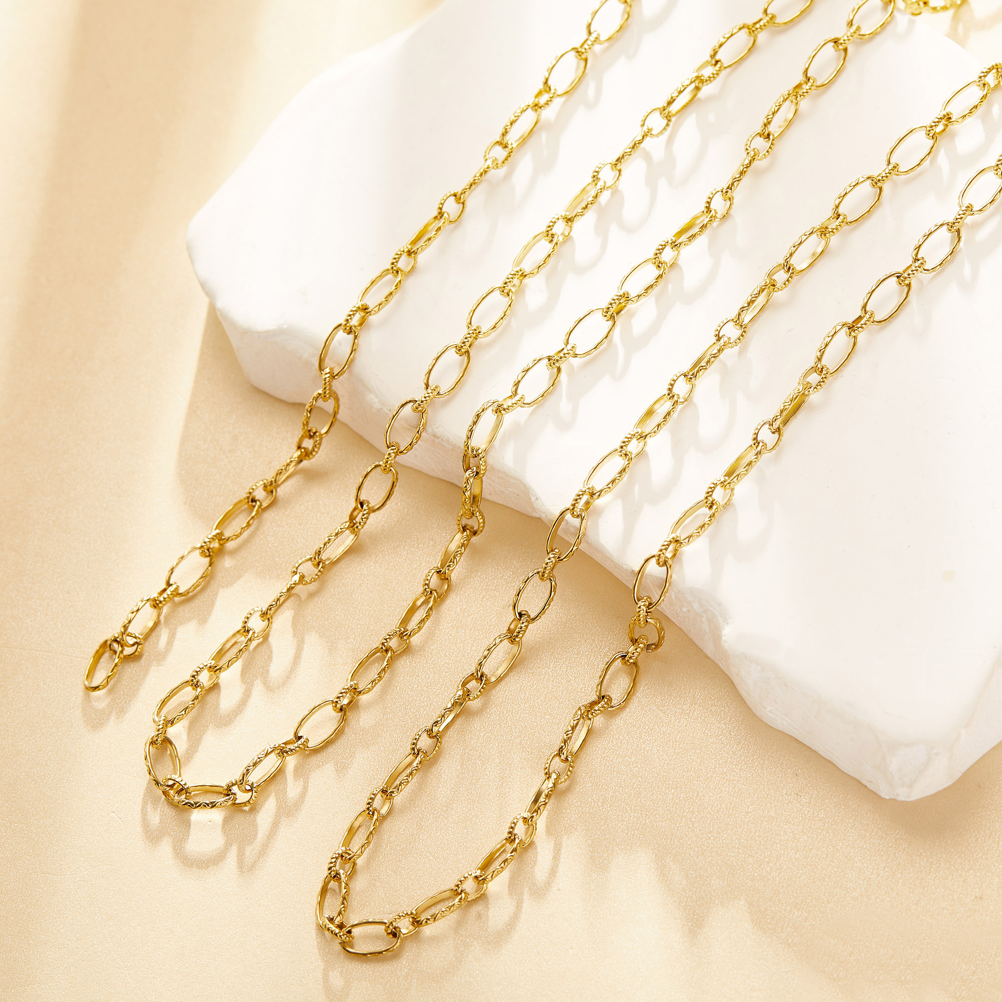 1 Meter 4.88MM Wide Gold Plated Stainless Steel Necklace,Oval Cable Chain,Simple Choker Necklace,DIY Loose Chain Necklace Supplies 1325014 1 Meter 4.88MM Wide Gold Plated Stainless Steel Necklace,Oval Cable Chain,Simple Choker Necklace,DIY Loose Chain Necklace Supplies 1325014