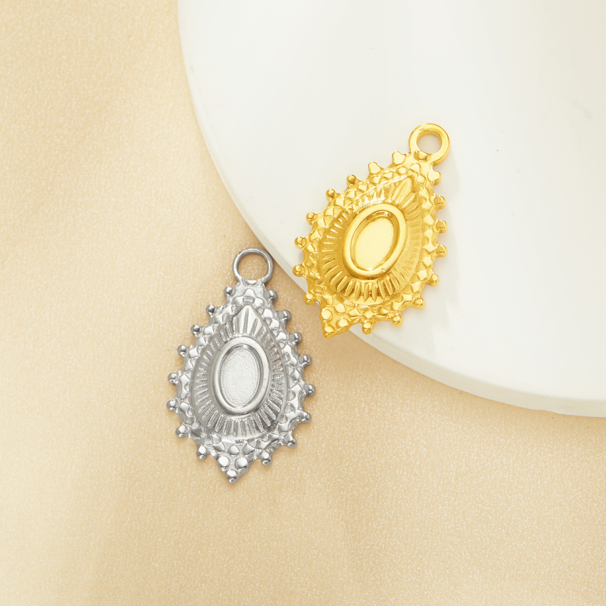 3x5MM Keepsake Mother's Milk Resin Oval Bezel Pendant Settings,Yellow Gold Plated Stainless Steel Pear Pendant Charm,Vintage Pendant Blank 1421253 3x5MM Keepsake Mother's Milk Resin Oval Bezel Pendant Settings,Yellow Gold Plated Stainless Steel Pear Pendant Charm,Vintage Pendant Blank 1421253