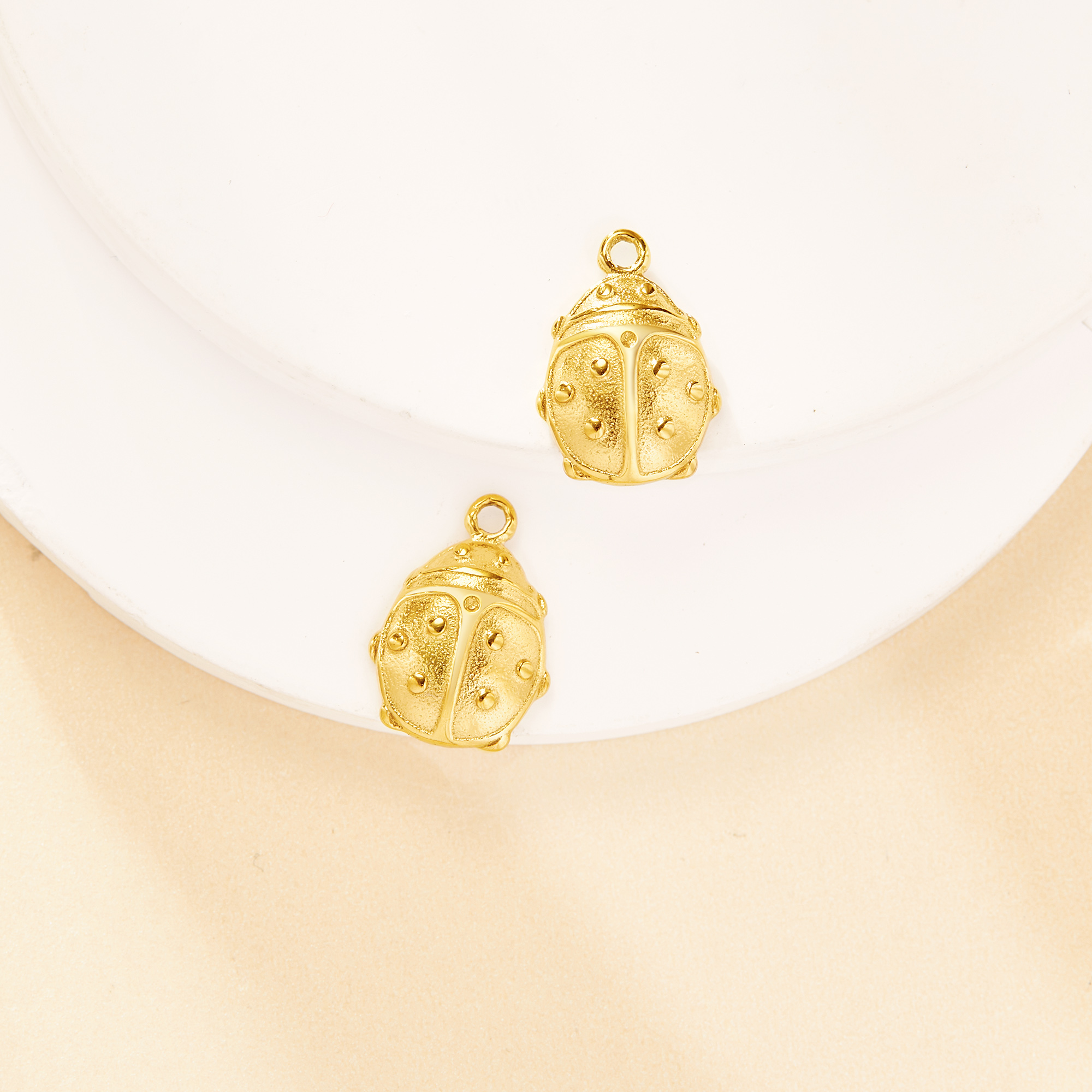 Gold Plated Ladybug Pendant Charm,Stainless Steel Minimalist Pendant Charm With Loop,DIY Pendant Supplies 1431582 Gold Plated Ladybug Pendant Charm,Stainless Steel Minimalist Pendant Charm With Loop,DIY Pendant Supplies 1431582