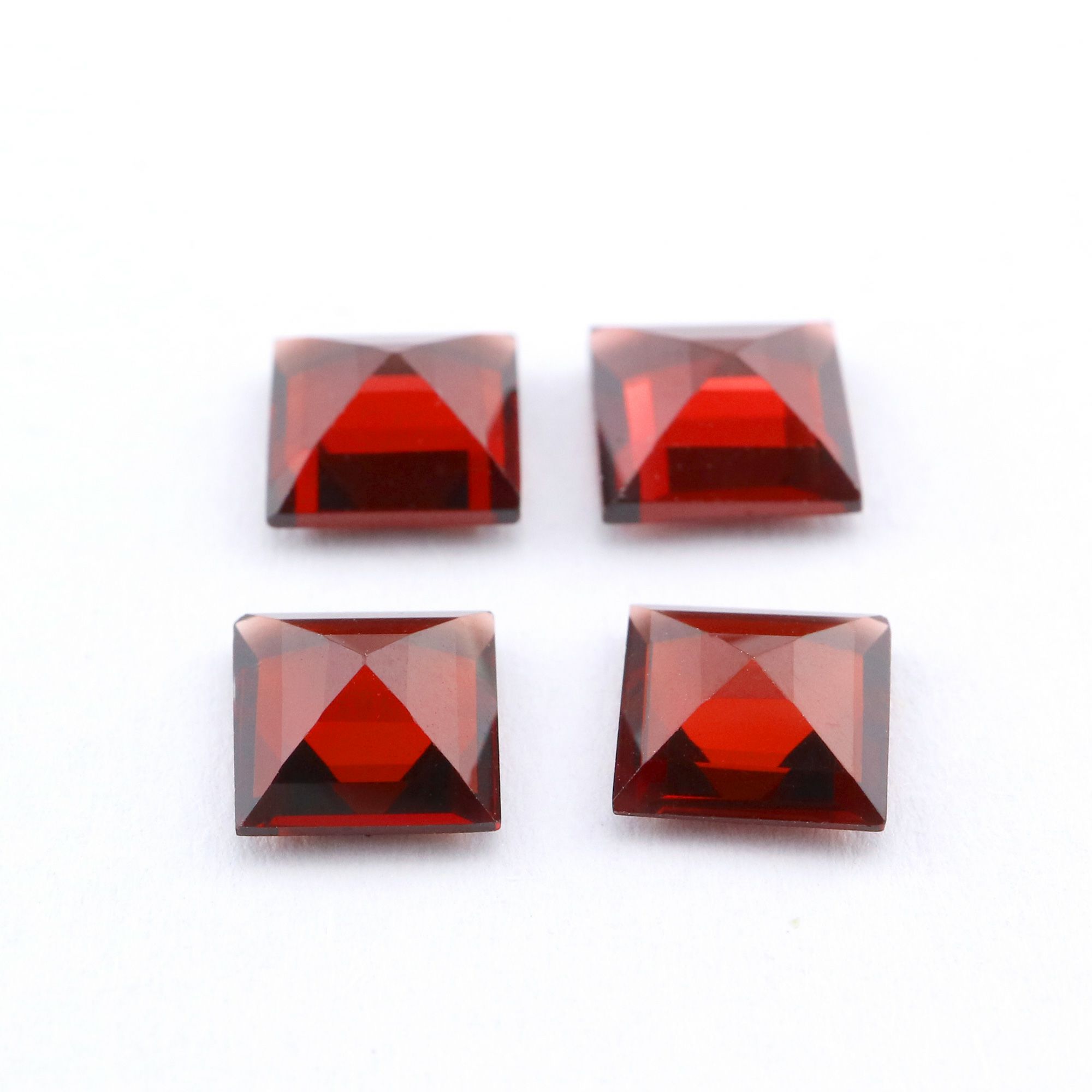 1Pcs Natural Red Garnet January Birthstone Princess Cut Square Faceted Loose Gemstone Nature Semi Precious Stone DIY Jewelry Supplies 4140021 - Click Image to Close