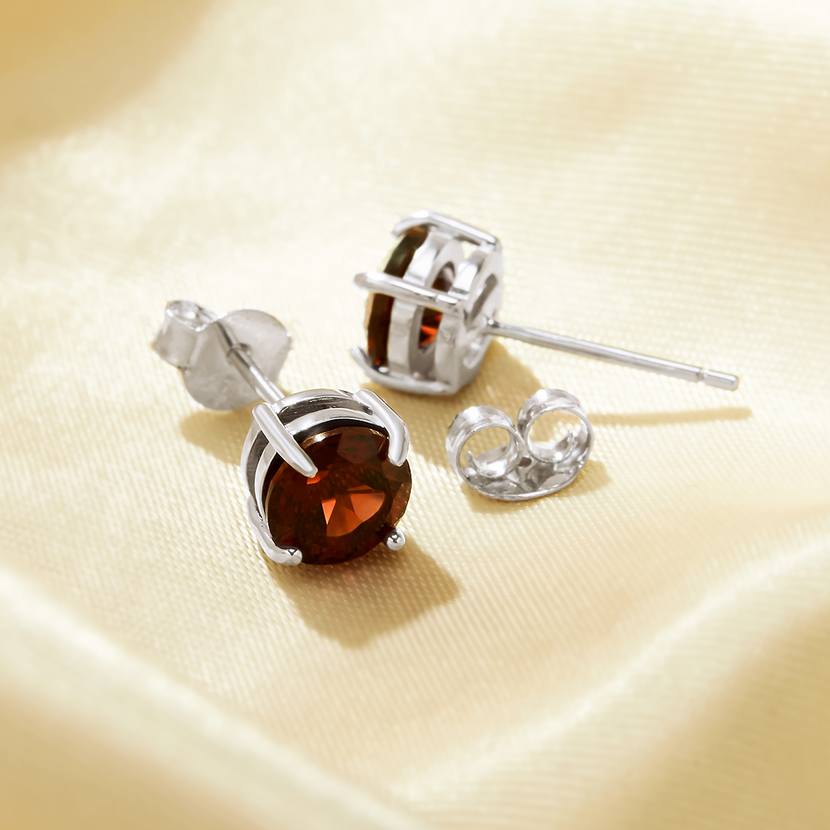 1Pair 6MM Natural Round Red Garnet Studs Earrings,Minimalist Solid 925 Sterling Silver Gold Plated Earrings,January Birthstone Earring 6310076 - Click Image to Close