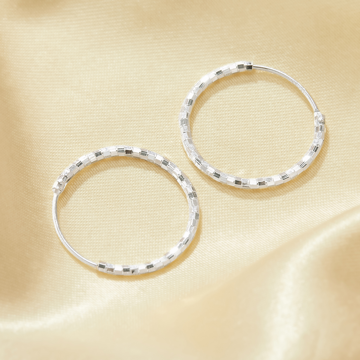 1Pair Facetd Circle Hoop Earrings,Solid 925 Sterling Silver Gold Plated Earring,Minimalist Modern Hoop Earrings,DIY Earrings Supplies 6390093 - Click Image to Close